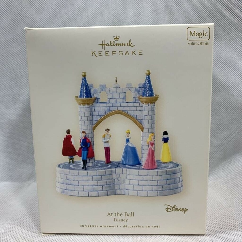 Hallmark At Ball Disney Ornament Motion Cinderella